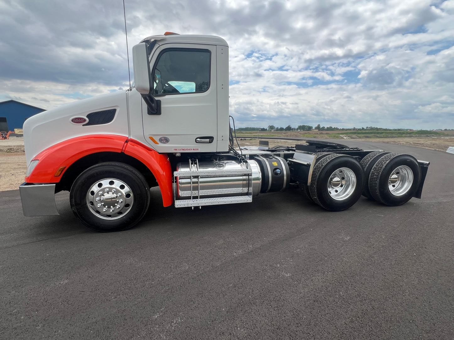 2019 PETERBILT 579