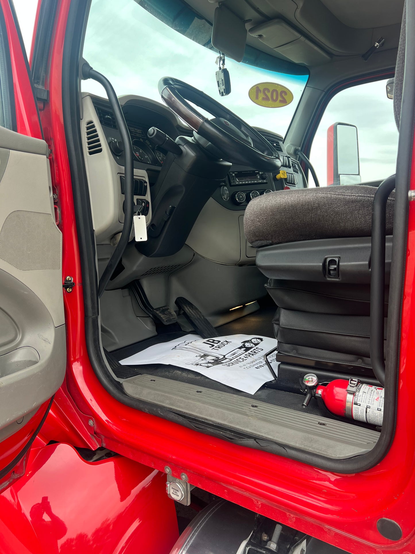 2021 PETERBILT 579