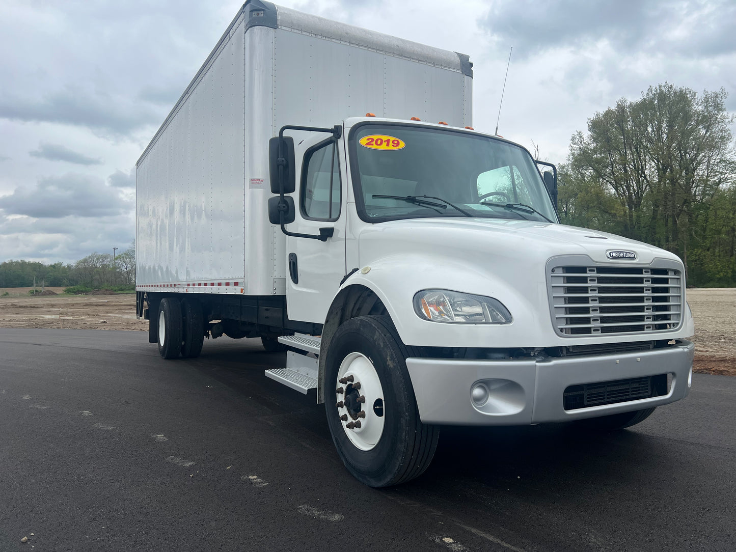2019 FREIGHTLINER M2 BOX TRUCK