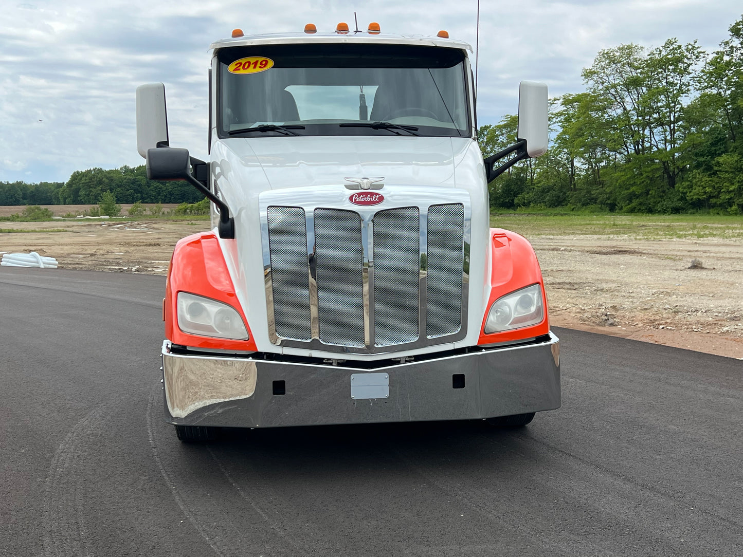 2019 PETERBILT 579