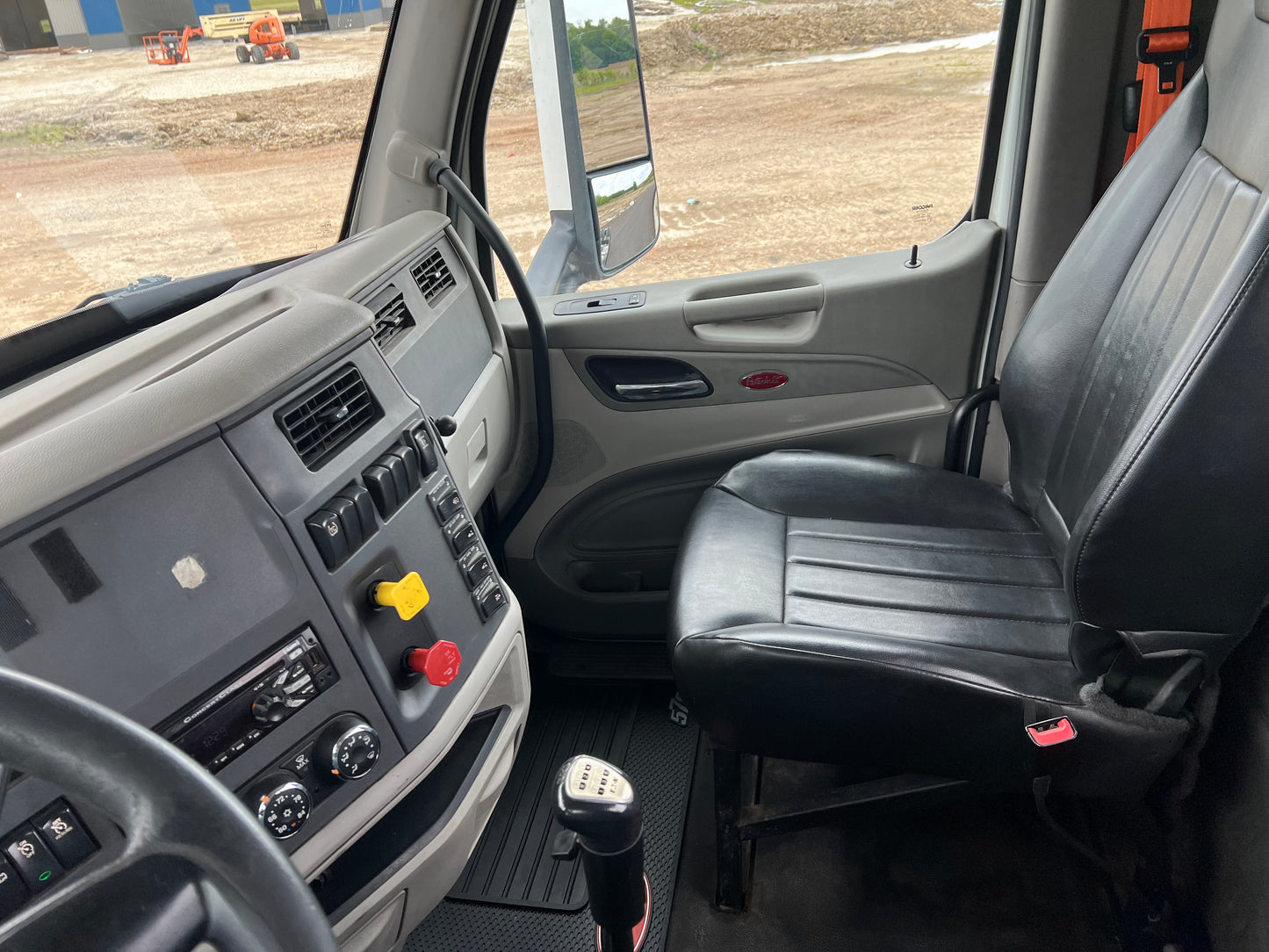 2019 PETERBILT 579