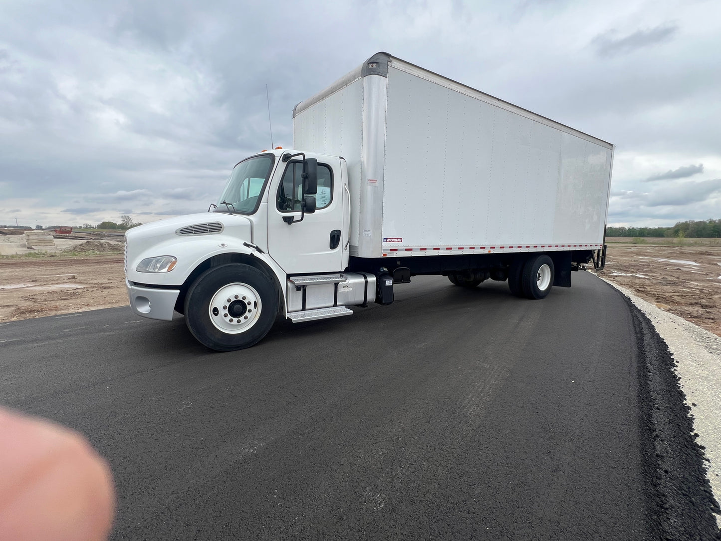 2019 FREIGHTLINER M2 BOX TRUCK