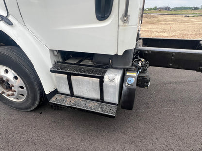 2014 FREIGHTLINER M2 CAB & CHASSIS
