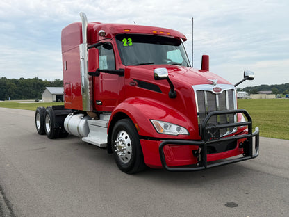 2023 Peterbilt 579