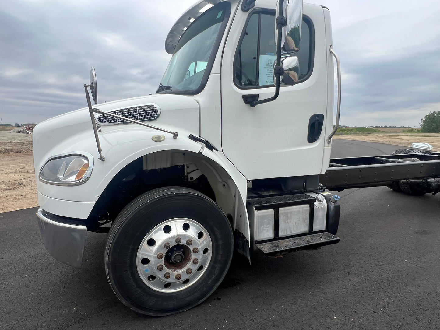 2014 FREIGHTLINER M2 CAB & CHASSIS