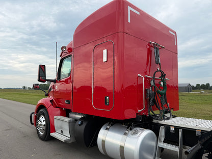 2023 Peterbilt 579