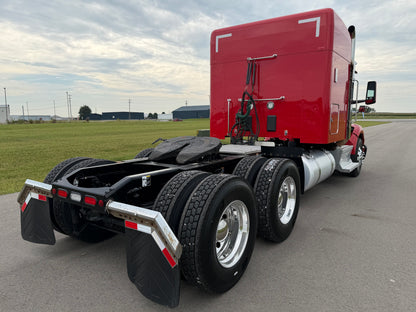 2023 Peterbilt 579