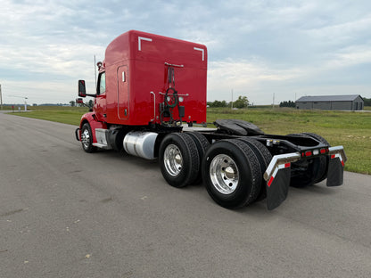 2023 Peterbilt 579