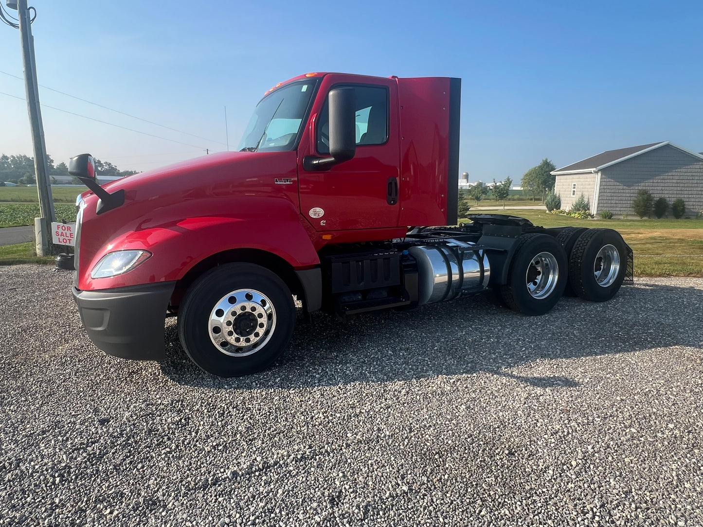 2019 INTERNATIONAL LT625