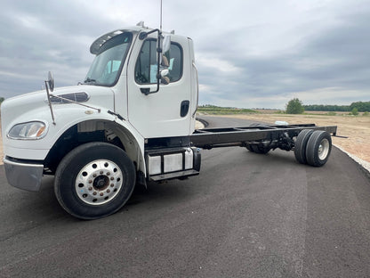 2014 FREIGHTLINER M2 CAB & CHASSIS