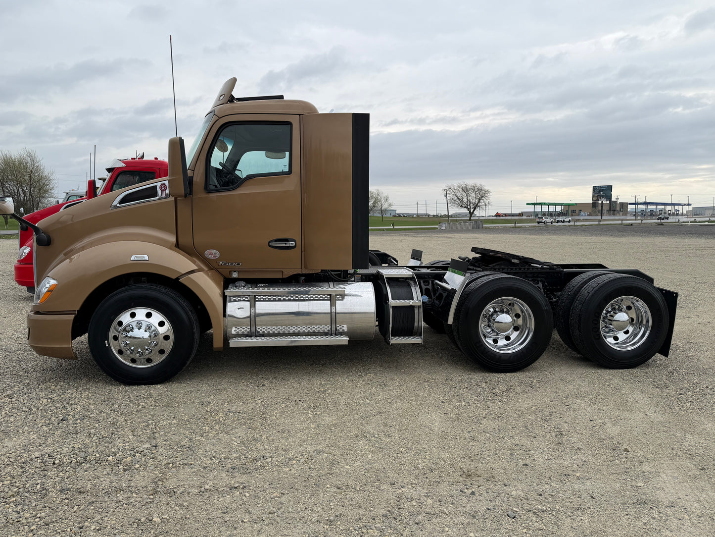 2022 KENWORTH T680