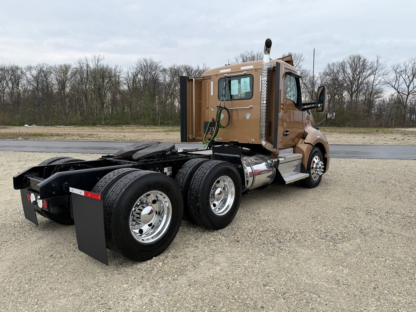 2022 KENWORTH T680
