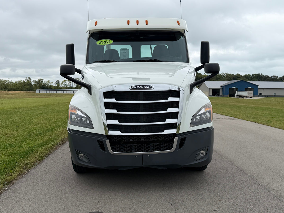 2020 FREIGHTLINER CASCADIA
