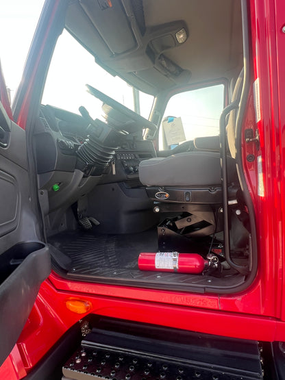 2019 INTERNATIONAL LT625