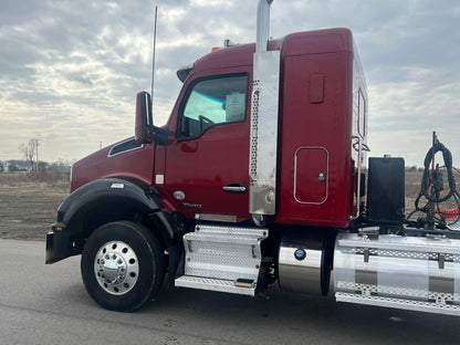 2020 Kenworth T880 40” Sleeper