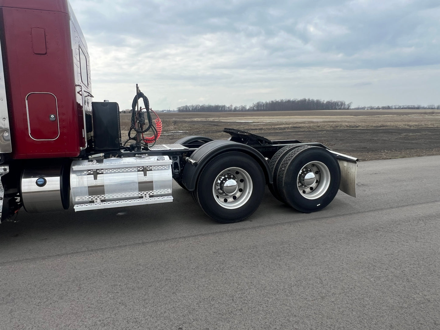 2020 Kenworth T880 40” Sleeper