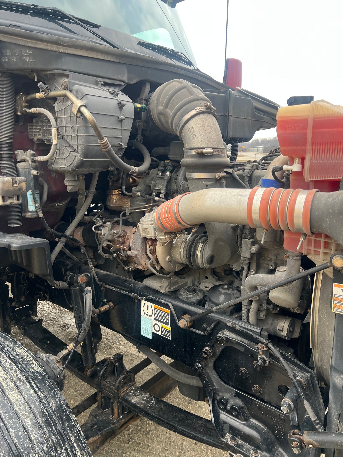 2020 Kenworth T880 40” Sleeper