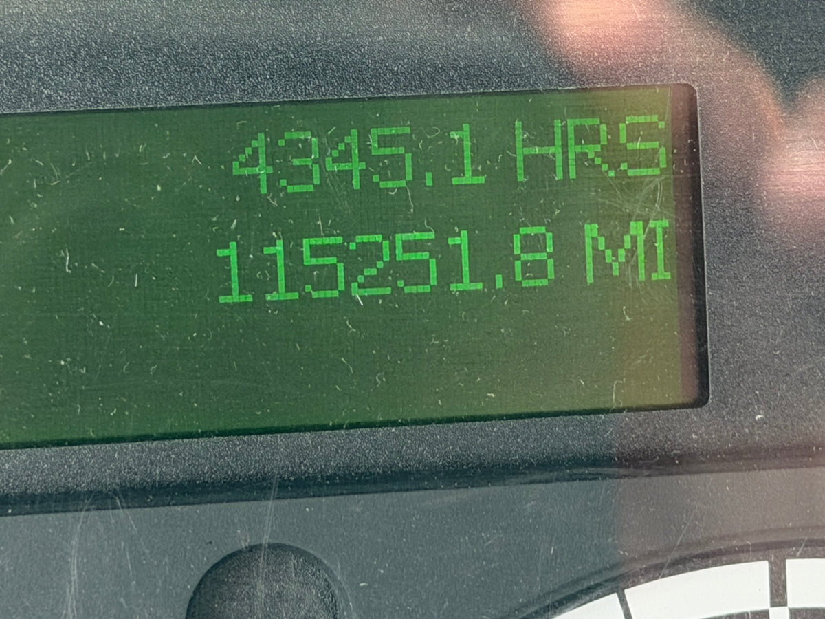 2017 FREIGHTLINER M2