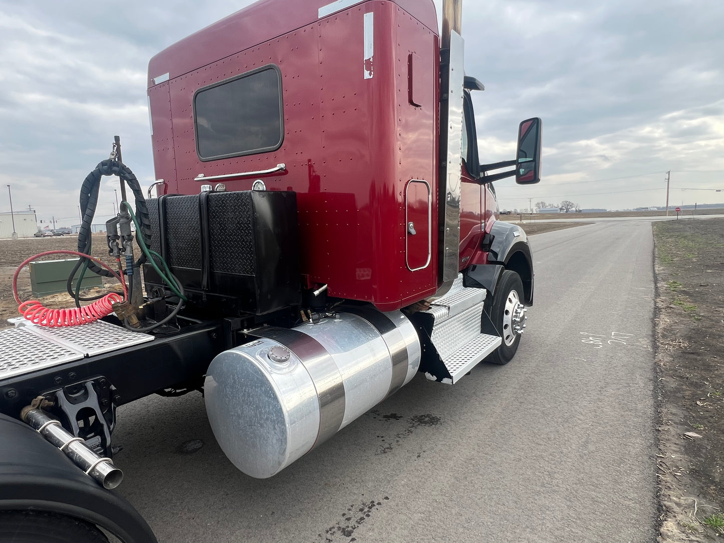 2020 Kenworth T880 40” Sleeper