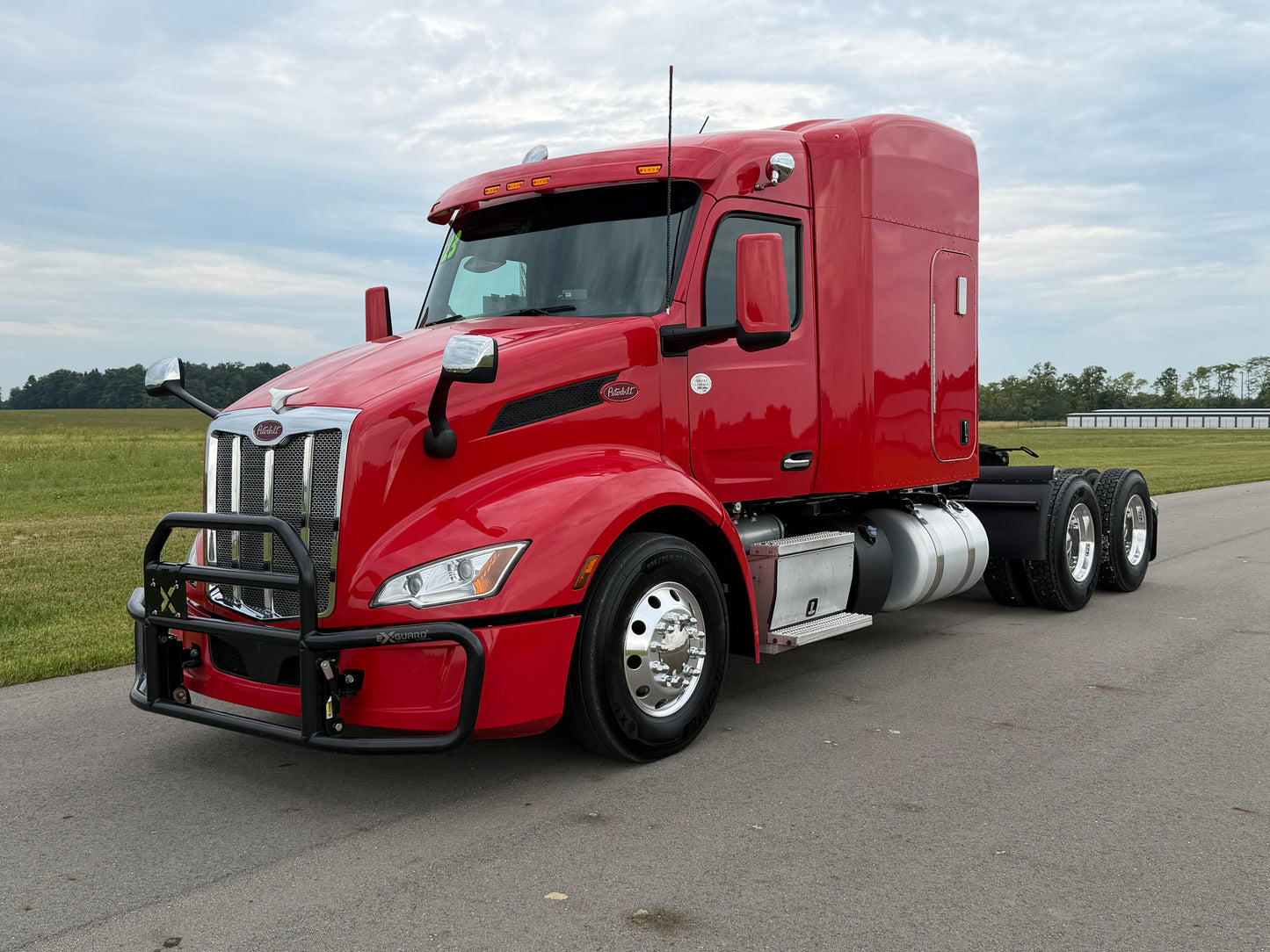 2023 Peterbilt 579