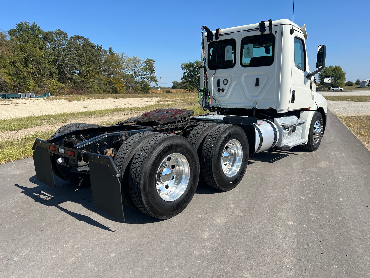 2019 FREIGHTLINER CASCADIA